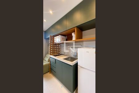 cozinha de kitnet/studio para alugar com 1 quarto, 24m² em Vila Butantã, São Paulo