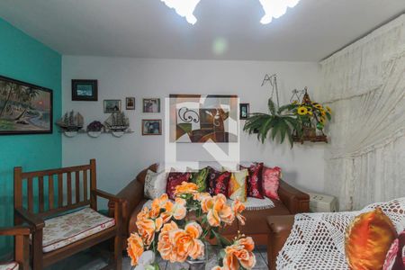 Sala de casa à venda com 2 quartos, 125m² em Vila Ivone, São Paulo