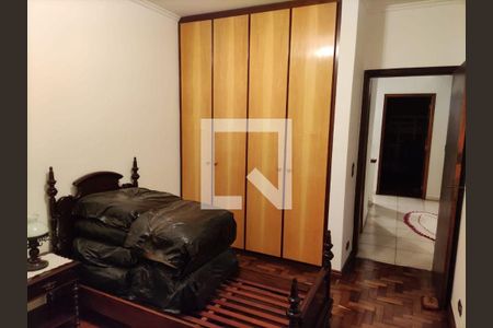 Casa à venda com 3 quartos, 180m² em Bosque da Saúde, São Paulo