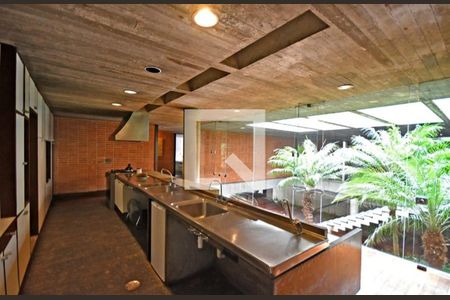 Casa à venda com 5 quartos, 976m² em Cidade Jardim, São Paulo