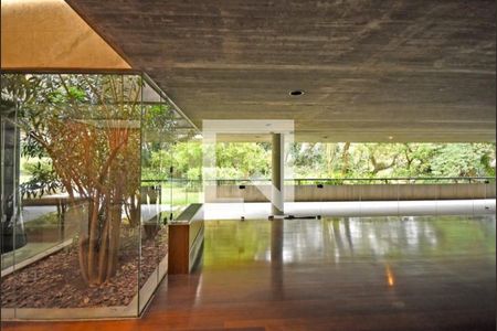 Casa à venda com 5 quartos, 976m² em Cidade Jardim, São Paulo