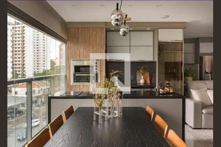 Apartamento à venda com 2 quartos, 95m² em Vila Olímpia, São Paulo