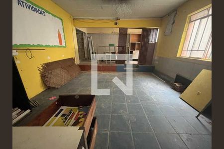 Casa à venda com 4 quartos, 288m² em Jardim Guanabara, Rio de Janeiro