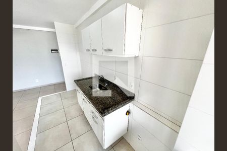 Cozinha de apartamento à venda com 2 quartos, 50m² em Vila Pita, São Paulo