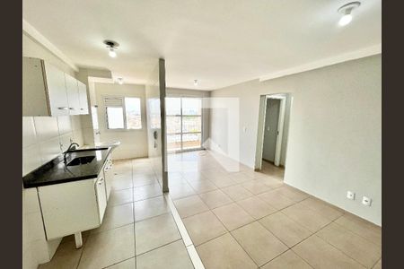 Sala/Cozinha de apartamento à venda com 2 quartos, 50m² em Vila Pita, São Paulo