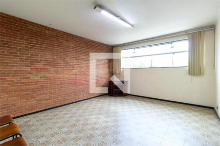 Casa à venda com 3 quartos, 382m² em Vila Carrão, São Paulo