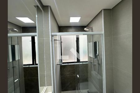 Banheiro da Suíte 1 de apartamento à venda com 3 quartos, 177m² em Alphaville Industrial, Barueri