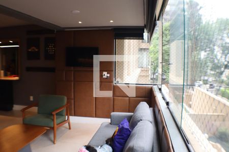 Sala de apartamento à venda com 3 quartos, 177m² em Alphaville Industrial, Barueri