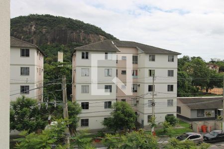 Sala - Vista de apartamento à venda com 2 quartos, 44m² em Anil, Rio de Janeiro