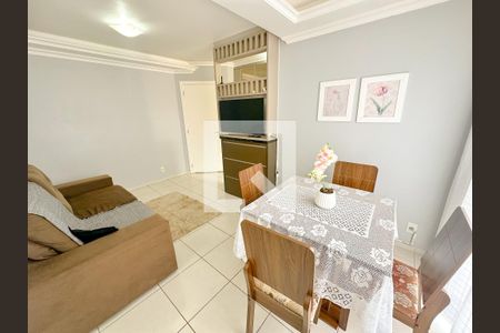 Sala de Jantar de apartamento para alugar com 2 quartos, 66m² em Canasvieiras, Florianópolis