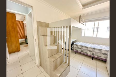 Quarto 1 de apartamento para alugar com 2 quartos, 66m² em Canasvieiras, Florianópolis