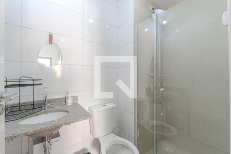 Banheiro de apartamento para alugar com 1 quarto, 26m² em Bela Vista, São Paulo