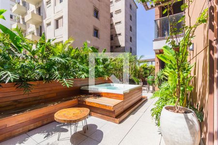 Quintal/Garden de apartamento à venda com 2 quartos, 122m² em Vila Madalena, São Paulo