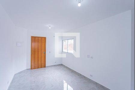 Sala, cozinha e área de serviço de apartamento à venda com 2 quartos, 45m² em Vila Arcadia, São Paulo