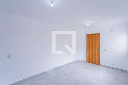 Sala, cozinha e área de serviço de apartamento à venda com 2 quartos, 45m² em Vila Arcadia, São Paulo
