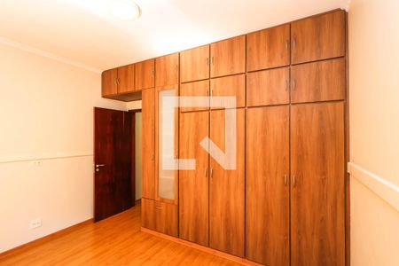 Quarto 1 de casa para alugar com 2 quartos, 101m² em Bosque da Saúde, São Paulo