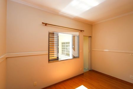 Quarto 1 de casa para alugar com 2 quartos, 101m² em Bosque da Saúde, São Paulo