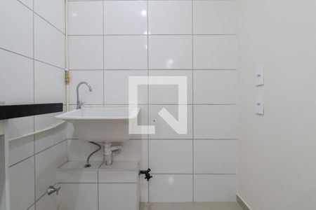 Sala/Cozinha/Área de Serviço  de apartamento para alugar com 2 quartos, 35m² em São Miguel, São Paulo