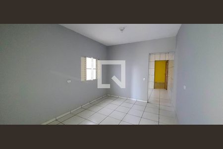 Casa para alugar com 1 quarto, 50m² em Cidade Kemel, Itaquaquecetuba