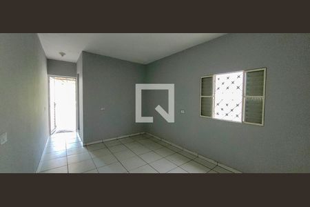 Casa para alugar com 1 quarto, 50m² em Cidade Kemel, Itaquaquecetuba