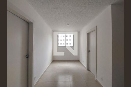 Sala de apartamento para alugar com 2 quartos, 35m² em Usina Piratininga, São Paulo