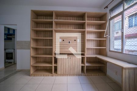 Sala de apartamento para alugar com 1 quarto, 46m² em Tijuca, Rio de Janeiro