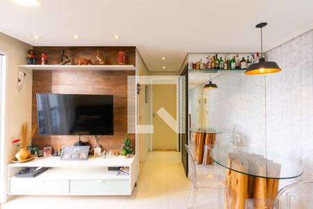 Sala de apartamento à venda com 2 quartos, 55m² em Vila Ivone, São Paulo
