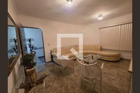 Casa à venda com 3 quartos, 181m² em Chácara Santo Antônio (Zona Leste), São Paulo