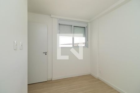 Quarto 1 de apartamento para alugar com 2 quartos, 34m² em Jardim Adutora, São Paulo