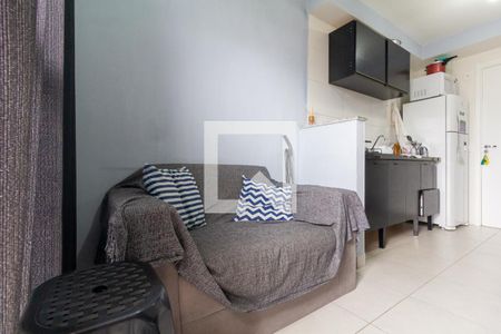 Sala e Cozinha de apartamento à venda com 1 quarto, 33m² em Vila Ré, São Paulo