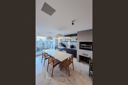 Apartamento à venda com 3 quartos, 173m² em Vila Mariana, São Paulo