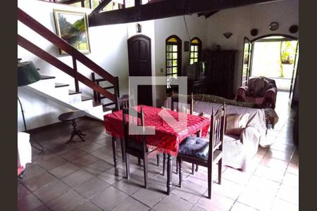 Casa à venda com 5 quartos, 301m² em Jacarepaguá, Rio de Janeiro