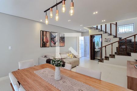 Sala de casa à venda com 3 quartos, 146m² em Vila Dom Pedro I, São Paulo