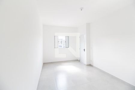 Quarto 2 de casa para alugar com 2 quartos, 75m² em Jardim California, Barueri