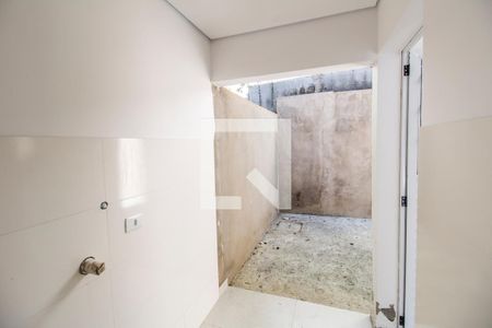 Área de Serviço de casa para alugar com 2 quartos, 75m² em Jardim California, Barueri