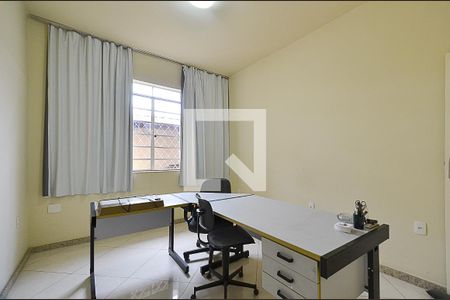 Quarto 1 de casa para alugar com 3 quartos, 70m² em Carlos Prates, Belo Horizonte