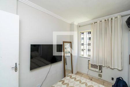 Quarto de apartamento à venda com 1 quarto, 47m² em Penha, Rio de Janeiro
