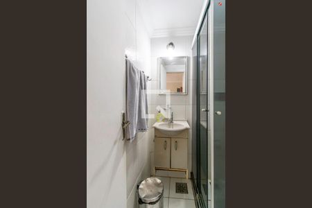 Banheiro de apartamento à venda com 1 quarto, 47m² em Penha, Rio de Janeiro