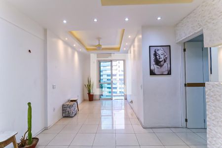 Sala de apartamento para alugar com 3 quartos, 85m² em Todos Os Santos, Rio de Janeiro