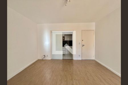 Sala de apartamento para alugar com 2 quartos, 48m² em Centro, Campinas