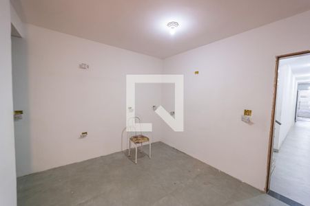 Sala/Cozinha e Área de Serviço de apartamento para alugar com 1 quarto, 40m² em Jardim Maringa, São Paulo