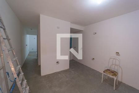 Sala/Cozinha e Área de Serviço de apartamento para alugar com 1 quarto, 40m² em Jardim Maringa, São Paulo