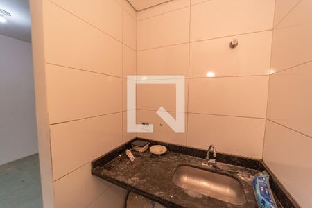 Sala/Cozinha e Área de Serviço de apartamento para alugar com 1 quarto, 40m² em Jardim Maringa, São Paulo
