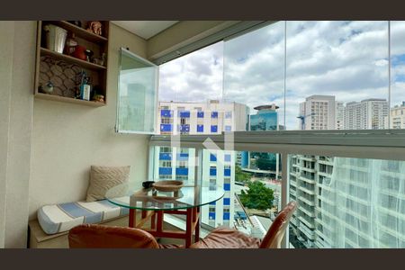 Varanda de apartamento para alugar com 1 quarto, 39m² em Pinheiros, São Paulo