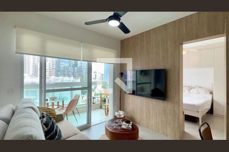 Sala de apartamento para alugar com 1 quarto, 39m² em Pinheiros, São Paulo