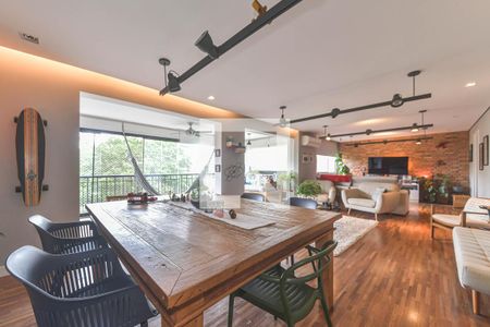 Sala de apartamento à venda com 4 quartos, 214m² em Vila Cruzeiro, São Paulo