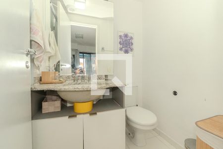 Banheiro de apartamento para alugar com 1 quarto, 45m² em Bela Vista, São Paulo