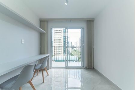 Sala/Cozinha  de apartamento para alugar com 1 quarto, 27m² em Campo Belo, São Paulo