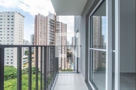 Varanda da Sala/Cozinha  de apartamento para alugar com 1 quarto, 27m² em Campo Belo, São Paulo