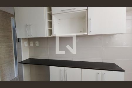 Cozinha  de apartamento para alugar com 2 quartos, 58m² em Cidade Boa Vista, Suzano